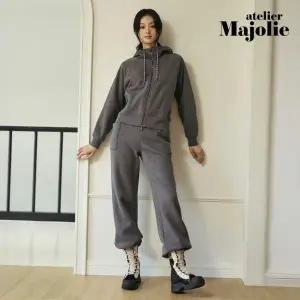 [아뜰리에 마졸리]25FW 시그니처 NEW 기모 스 셋업 2종 (후디집업+팬츠)