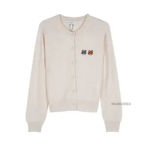 [롯데백화점]메종 키츠네 FW25 여성 더블 볼드 폭스 가디건 OW051CFKT1036 P702