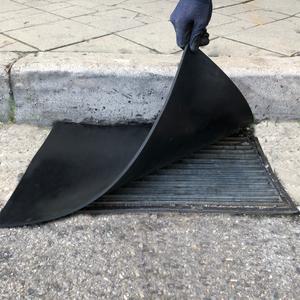 하수구덮개 고무판 3.2mm 90x90cm 맨홀덮개 흑고무판 하수구냄새차단매트