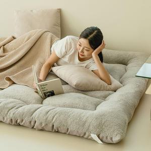 유앤아이 자가발열 집착토퍼 양면 두꺼운 양털 푹신한 침대 매트리스 바닥 캠핑 차박