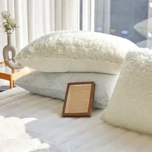 [바자르]몽글뮤트 30mm 양털 극세사 베개커버 50x70