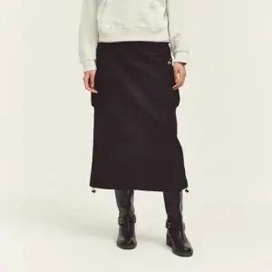 우먼스 나일론 카고 스커트 8111 블랙