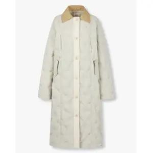 [롯데백화점]톰보이 코듀로이카라 경량 롱 퀼팅 다운점퍼 (9104414926)