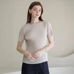 라운드넥 플리츠 반팔 블라우스YJ04WQPBL01