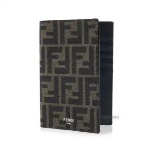 [라벨루쏘]  SS25 남성 셀러리아 여권지갑 7M0282 ALWK F0L3T