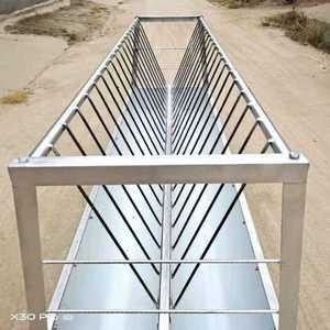 염소 먹이통 양 돼지 축산 목장 농업용 시골 닭장