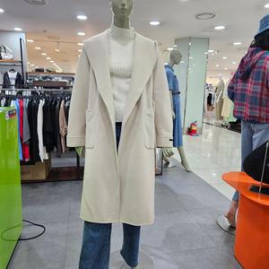 시슬리/애플아울렛/캐시미어 혼방 모나 후드 벨티드 롱 코트/SACT40361