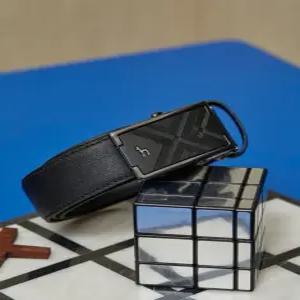 헤지스 액세서리 남성 24FW [스테디셀러] 블랙 단색 소가죽 벨트 WUBE4F302BK