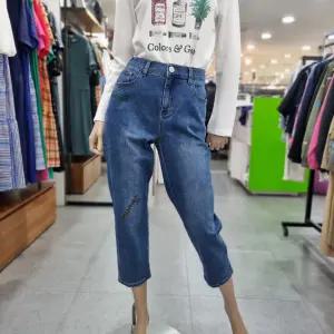 베네통/애플아울렛/레터링 자수 데님 배기 팬츠/BADPA3541