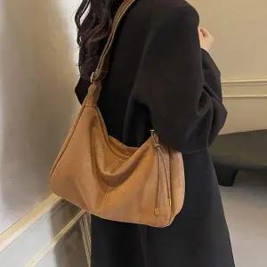 여성 4컬러 소프트 스웨이드 컴포트백 숄더 크로스백