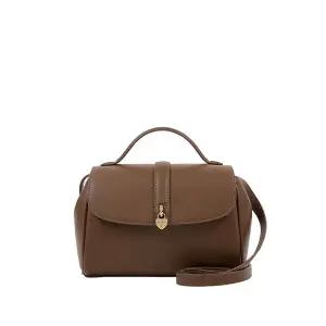 [제이에스티나] JANE MINI탑핸들크로스 BR (JHNEHE5BF947BR980)