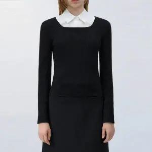 [롯데백화점]리스트 스퀘어 넥 리브 니트(TSKPOO82720)