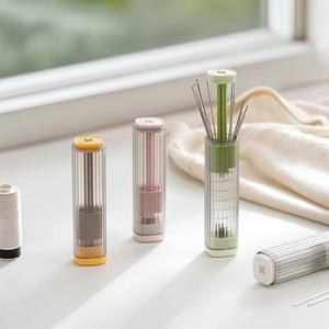 자석 흡착식 바늘통 실용적이고 휴대 가능한 소형 재봉 키트 다기능 실 제거 및 꿰기 도구