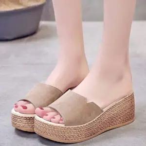 가벼운 발편한 통굽 키높이 샌들 7CM