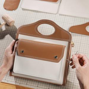 소가죽 DIY 키트 - 클래식 포켓 메신저백