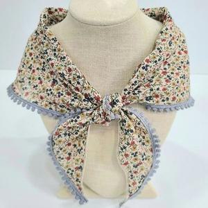 [신세계몰][애슬릿] 잔꽃 콩 라인 가을 미니 쁘띠 삼각 스카프