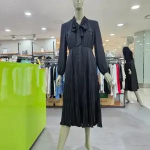 시슬리/애플아울렛/스텔라 플리츠 롱 원피스 SAOPA1441