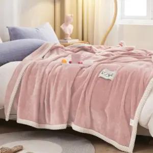 부드러운 극세사담요 캠핑 이불 간절기 겨울 무릎담요 대형 침대요 쇼파 차박 블랭킷