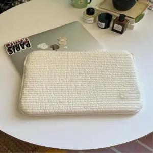 가벼운 무지 퀼팅소재 노트북 가방 태블릿 파우치