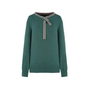 [롯데백화점]크로커다일레이디 스카프포인트 브이넥 니트 티셔츠 CLDWSW102