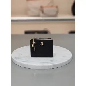 [부산점][루이까또즈]루이까또즈 여성 반지갑 SQ1SD03BL