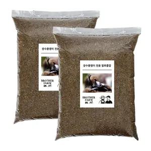 장수풍뎅이 전용 발효톱밥 성충산란매트 유충먹이 참나무톱밥 3L  2개