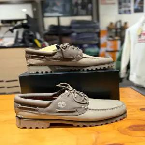 [팀버랜드] 팀버랜드 A6DXW EO8 남성 어센틱 3아이 보트슈즈 브라운