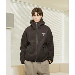 매장정품 빈트릴 BEENTRILL 세르파 우븐패치 플리스 오버핏 후드집업(다크 베이지) BA234TR001DE 165261