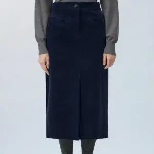 [롯데백화점]리스트 코듀로이 밴딩 스커트 TWWSKO82050