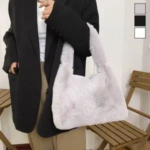[다잇템] 여성 쁘띠 귀여운 똑딱이버튼 페이커 FUR 토트백
