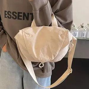 [다잇템] 여자 스트랩 덮개 쁘띠 트렌디 경량 크로스백