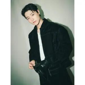 [에잇세컨즈] 벨벳 텍스처 데님 블루종  블랙 (215X39AP65)