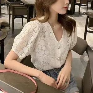 브이넥 시스루 자수 블라우스 V넥 레이스 오버핏