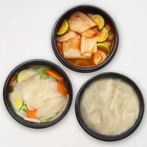 [대용량 7인분] 강원도 감자수제비 + 혼합소스 옹심3 장칼2 사골2)