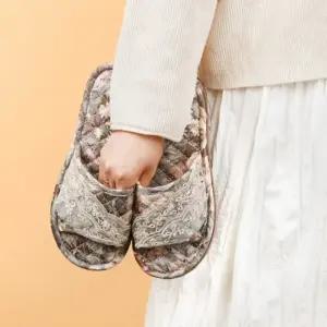 퀄트 면 드레시 플라워 거실화 3type