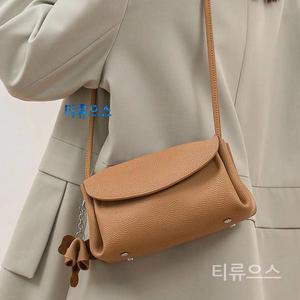 소가죽 미니 크로스백 여성 데일리 숄더백 티류으스