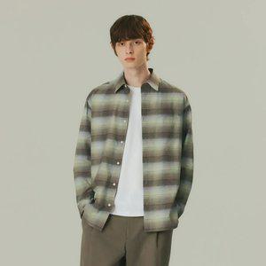 (택가 79,900원)마인드브릿지 그라데이션체크오버핏셔츠 MYWS6154