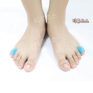 어른 네 번째 발가락 약지 발가락 교정기 아래 굴곡 중첩 변형되어 걸을 있습니다 티류