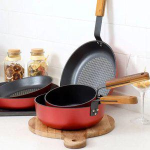 [mommade] 맘메이드 티크목 우드핸들 불소수지코팅 IH 후라이팬 28cm