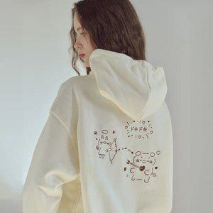 도키도키 자수 후드티 크림