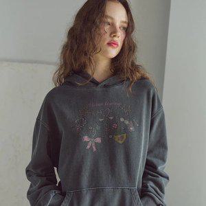 어반키링 크롭 피그먼트 후드티 스모크블랙