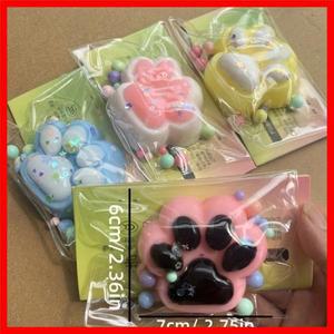 1Pc Squishy 고양이 발톱 어린이를위한 장난감을 짜내십시오 장식 구슬과 소프트 핀치 스트레스 릴리프 장