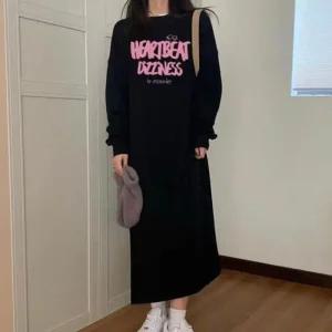 [오노마] ONM 휴양지 레터링 원피스 긴팔 바캉스 루즈핏 기모