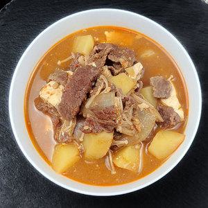 한우 국거리 혼합육 500g 소고기국 찌개 전골 탕 냉동