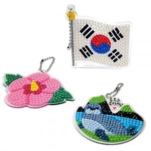 (DD) 두두엠 보석십자수 열쇠고리 만들기 우리나라