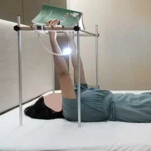 침대 거치대 평평한 독서 책 눕서대 누워서보는독서대