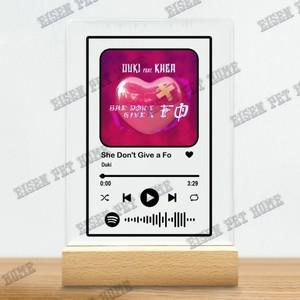 랩가수 Duki 릴 음악 플라크 우드 스탠드 노래 앨범 커버  목록 코드 팬 친구 선물 홈 오피스 데스크 장식