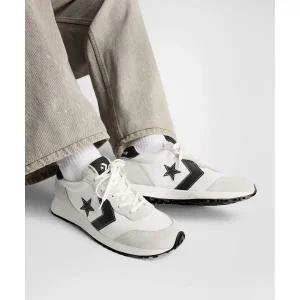 CONVERSE 오메가 트레이너 빈티지 화이트 A13323C