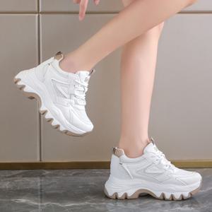 올리 키높이 운동화 스니커즈(굽6.5cm) (파라노말샵)