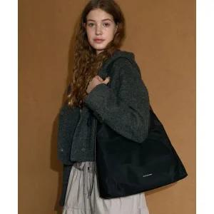JILL BY JILLSTUART 질바이질스튜어트 오브 블랙 슬라우치 호보백 JLBA5E500BK 356269